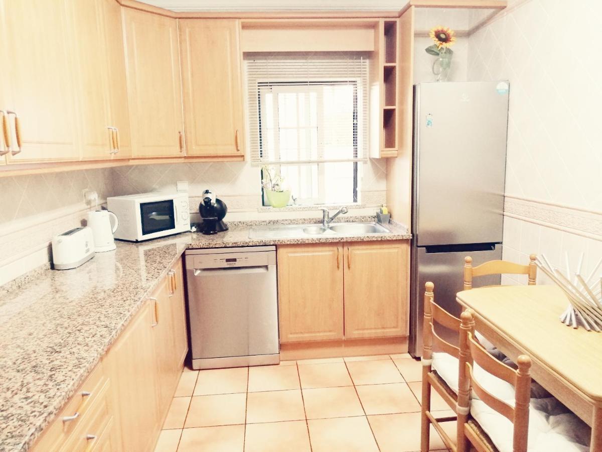 Beautiful Vila Rafaella, Walk Distance To Beaches Albufeira Buitenkant foto
